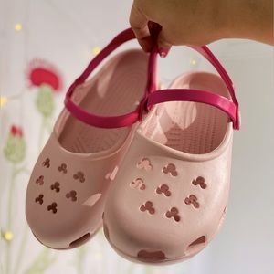 Disney Crocs Minnie Mouse Mary Janes